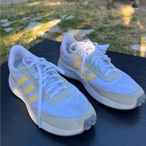 Women's White Sneakers